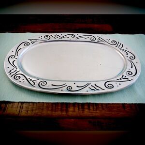 LENOX Spyro Pattern 18" Oval Serving Tray